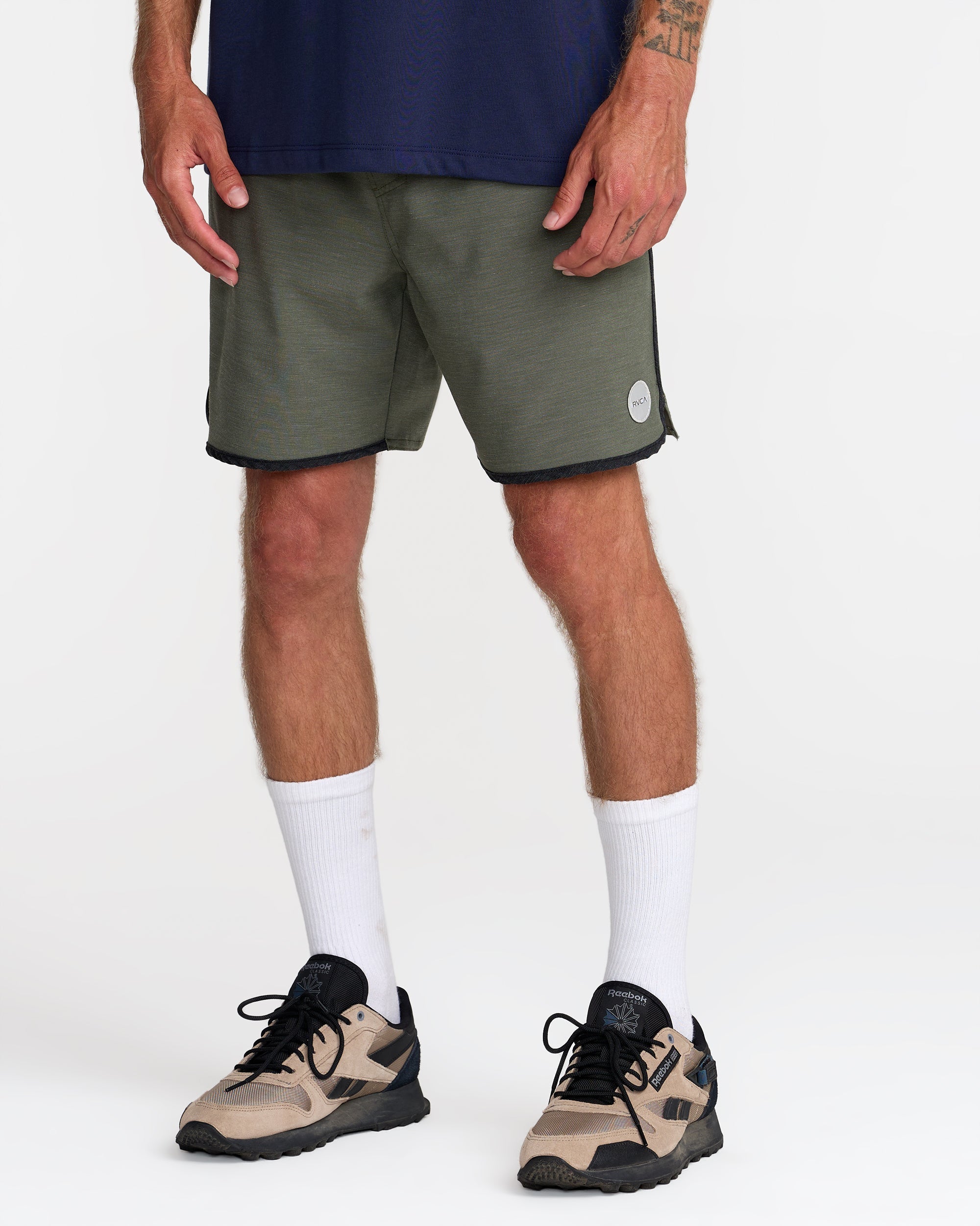 Yogger Hybrid 17" Short - Fatigue | RVCA outlet