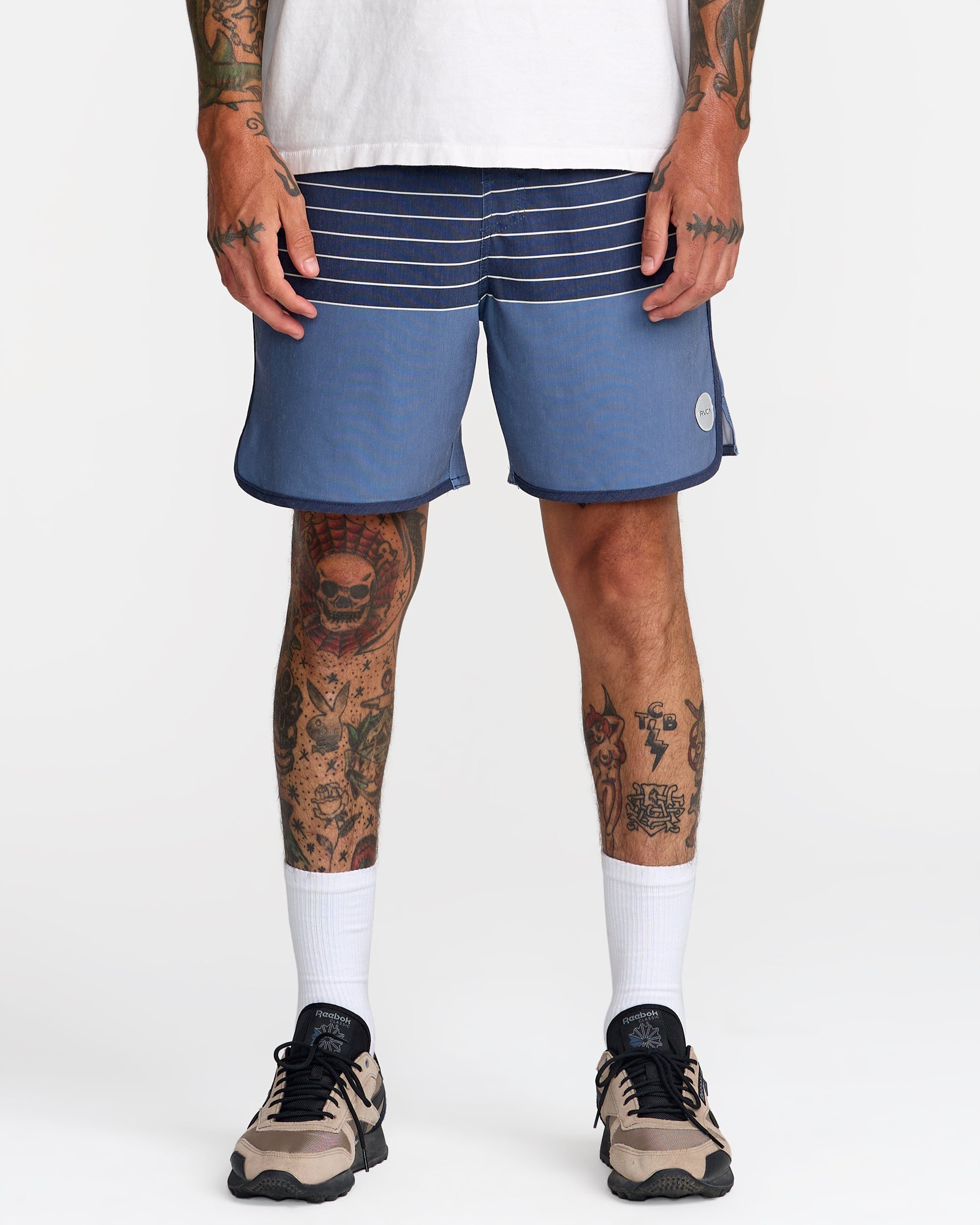 Yogger Hybrid 17" Short - Moody Blue | RVCA online
