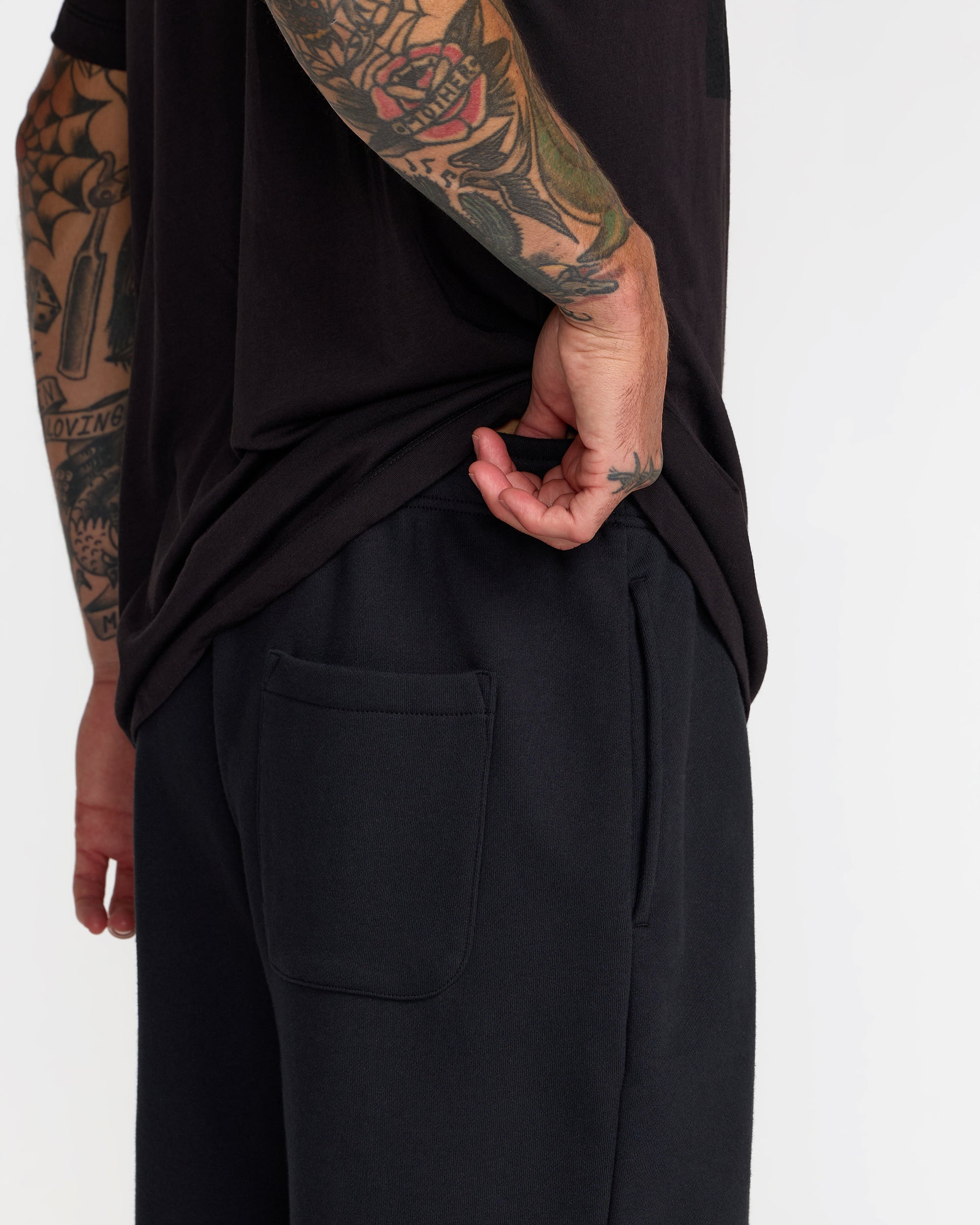 Va X Ali Essentials Fleece Short - Rvca Black | RVCA US