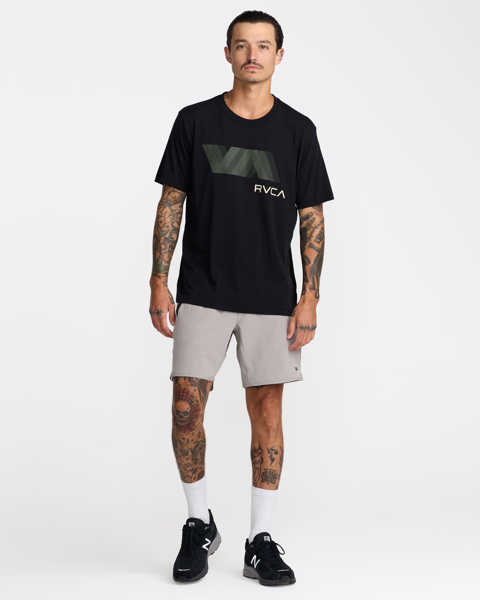 VA Blur Short Sleeve Tee - Black2 | RVCA online