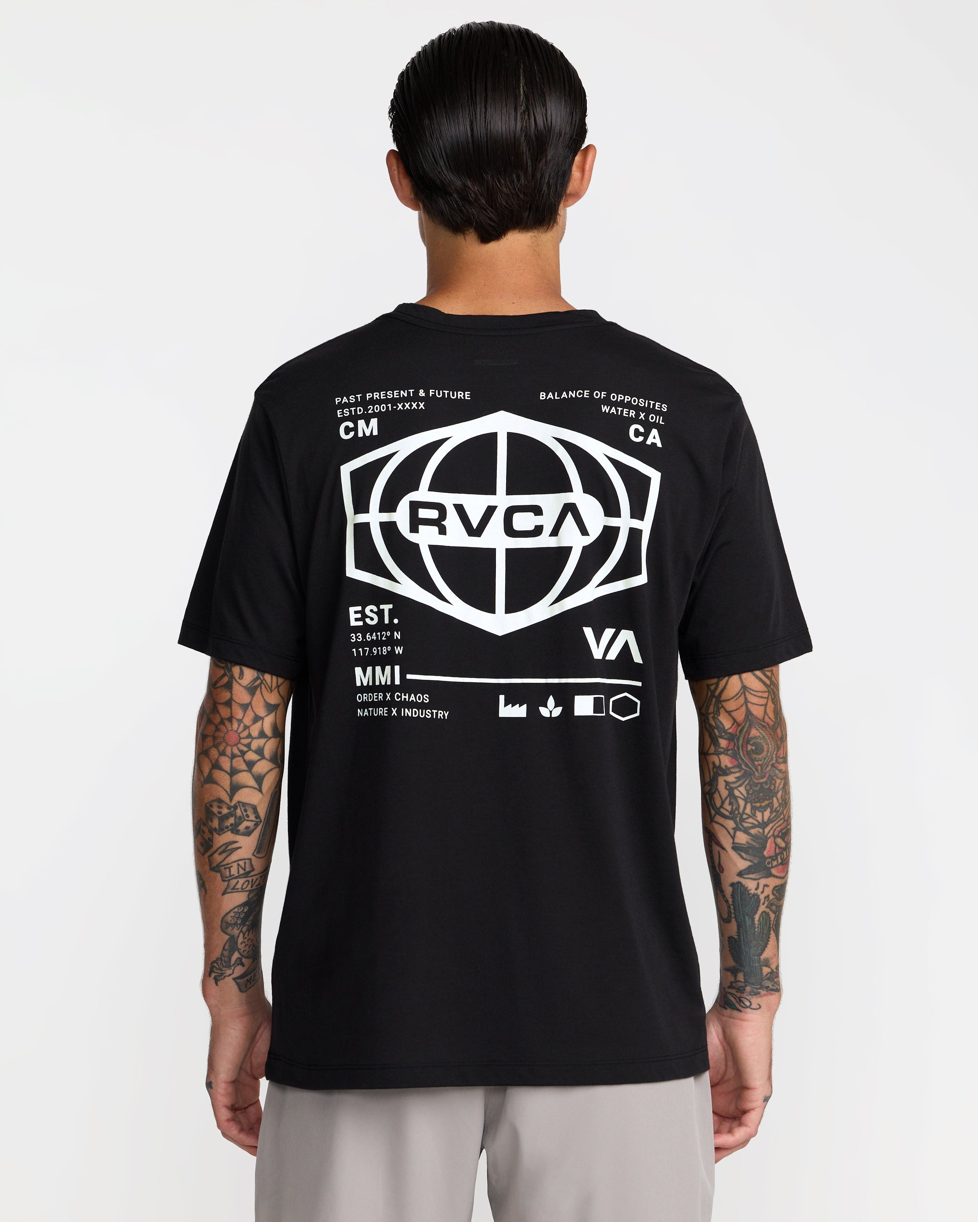 World Hex Short Sleeve Tee - Black | RVCA on sale