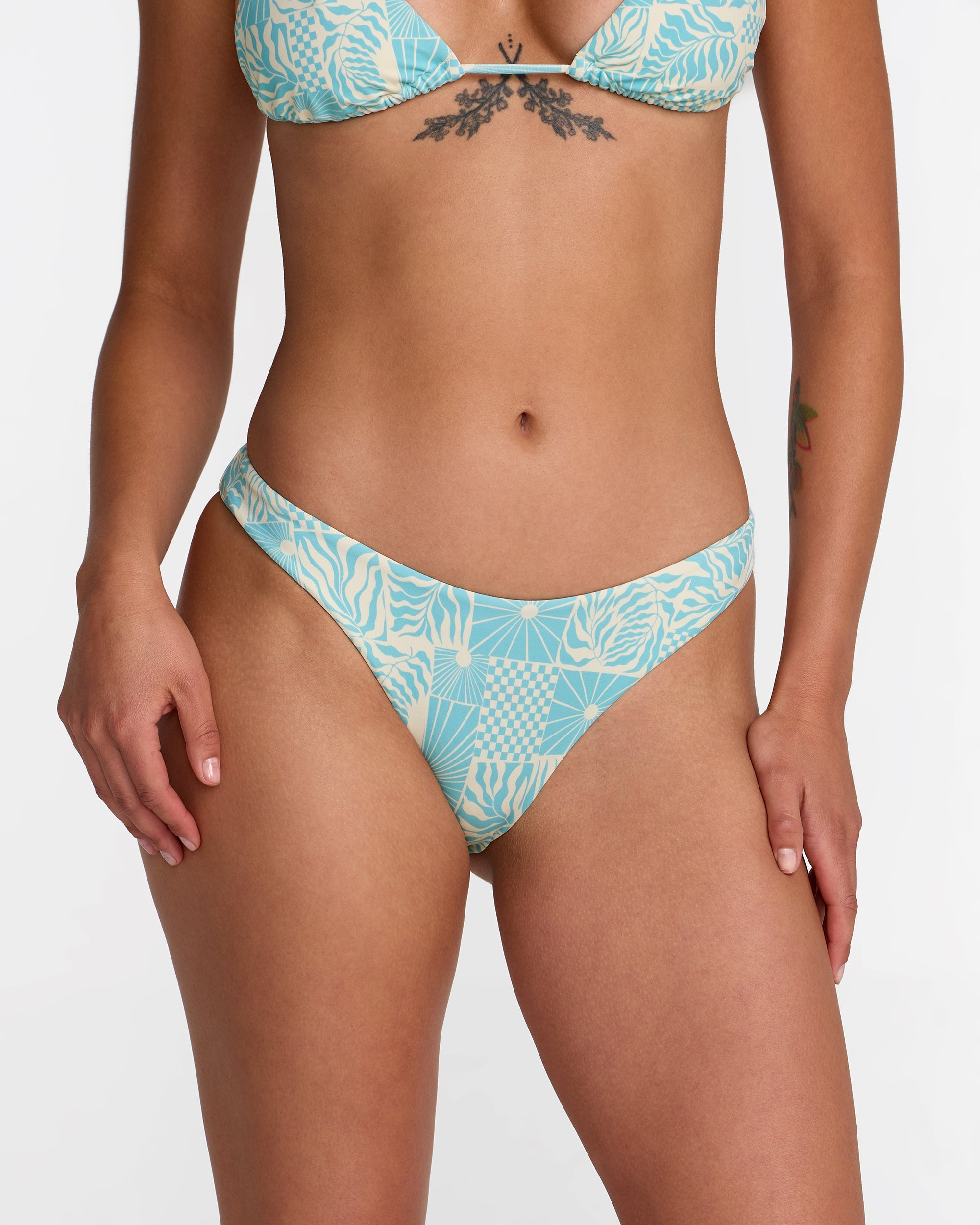 Sun Tides Medium French Bikini Bottom - Aqua Haze | RVCA discount