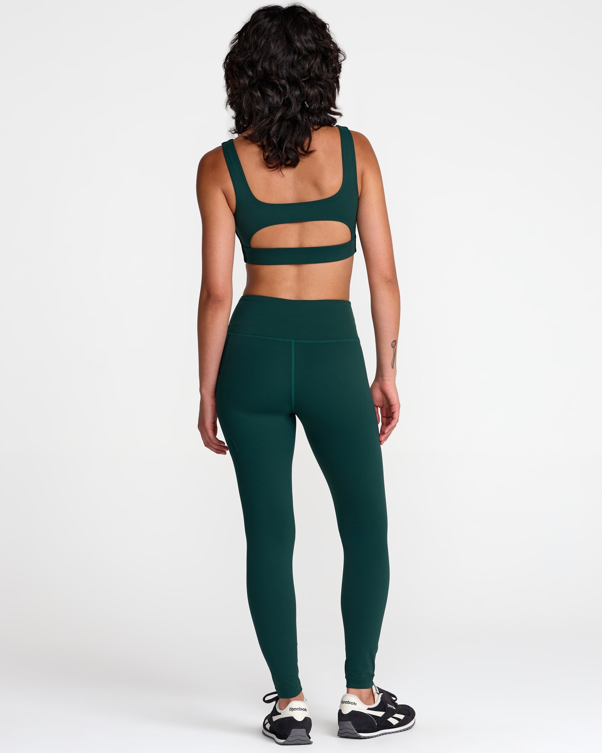 VA Essential Legging II - Pine | RVCA US