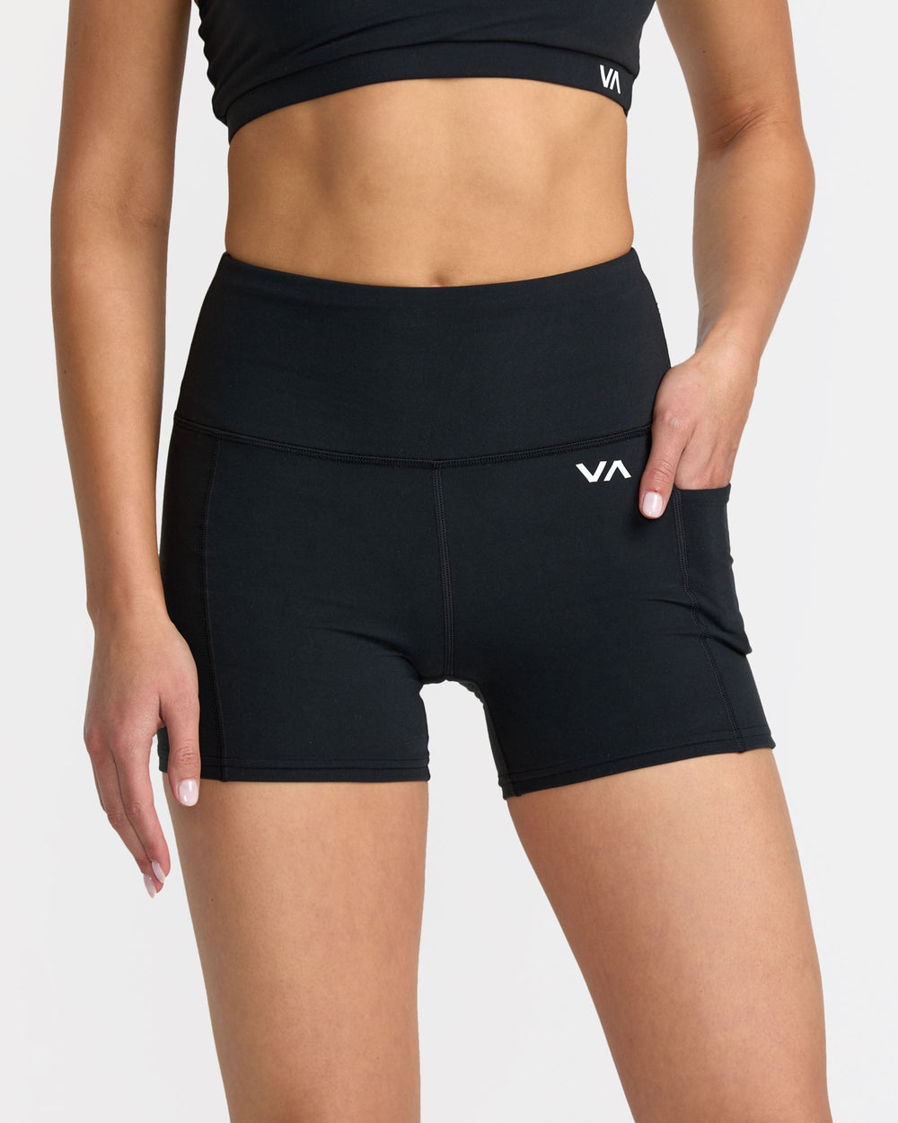 VA Essential Pocket Short II - Black | RVCA for sale