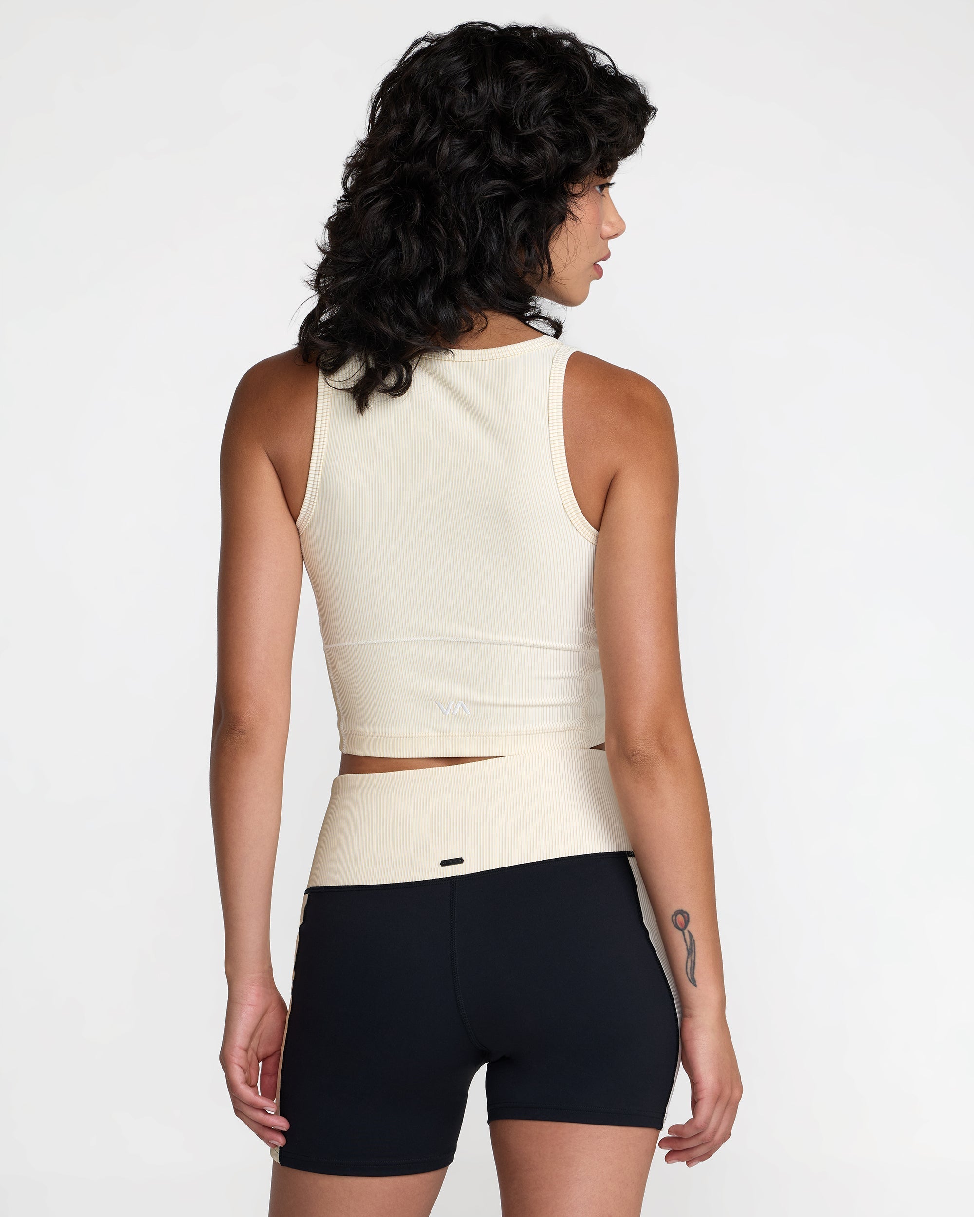 VA Essential Pocket Short II - Vintage Khaki | RVCA for sale