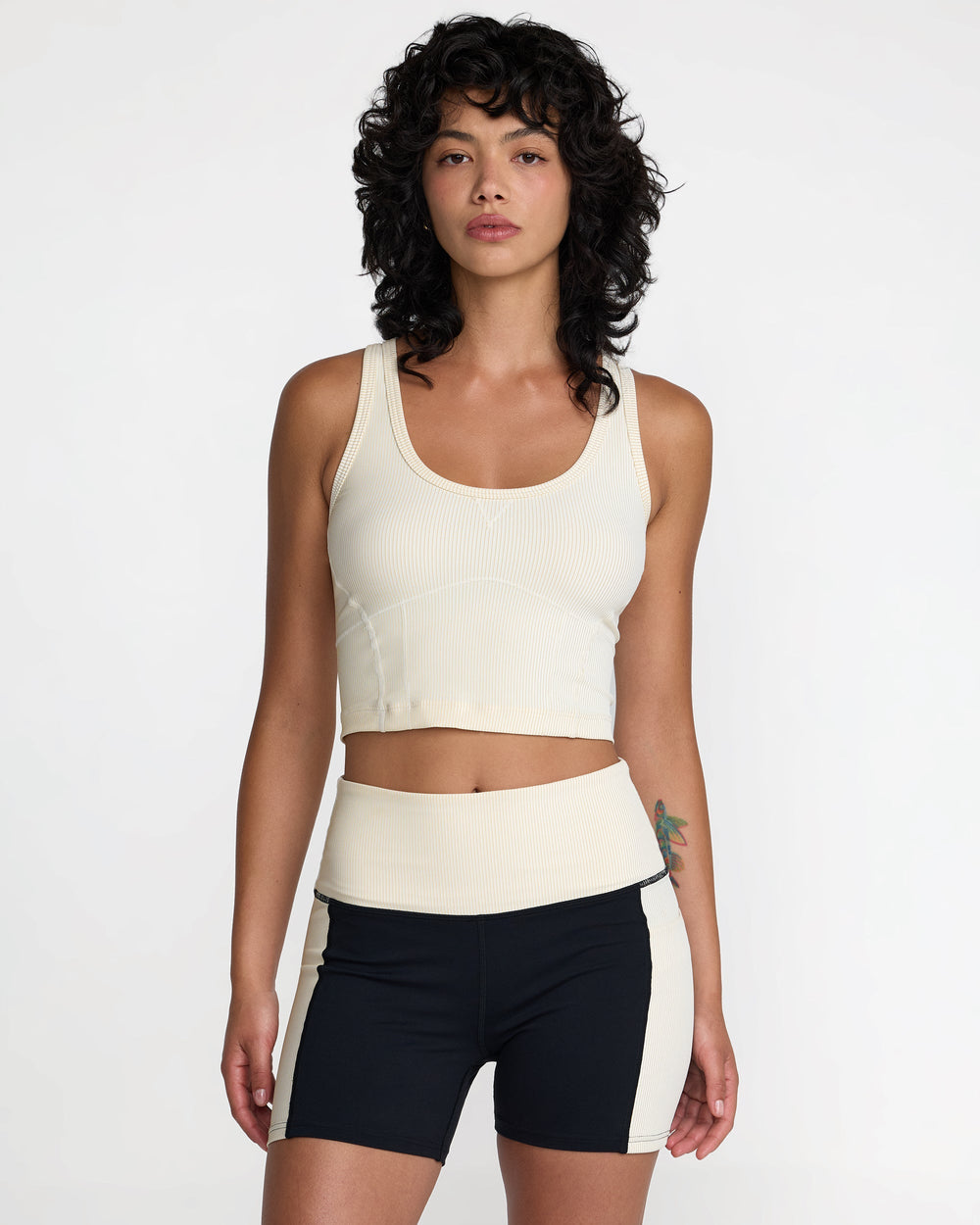 VA Essential Pocket Short II - Vintage Khaki | RVCA for sale