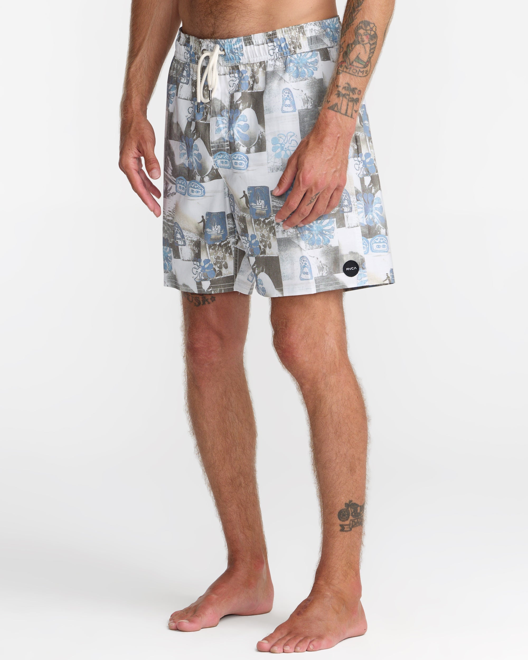 Barnes Elastic 17" Shorts - White | RVCA discount