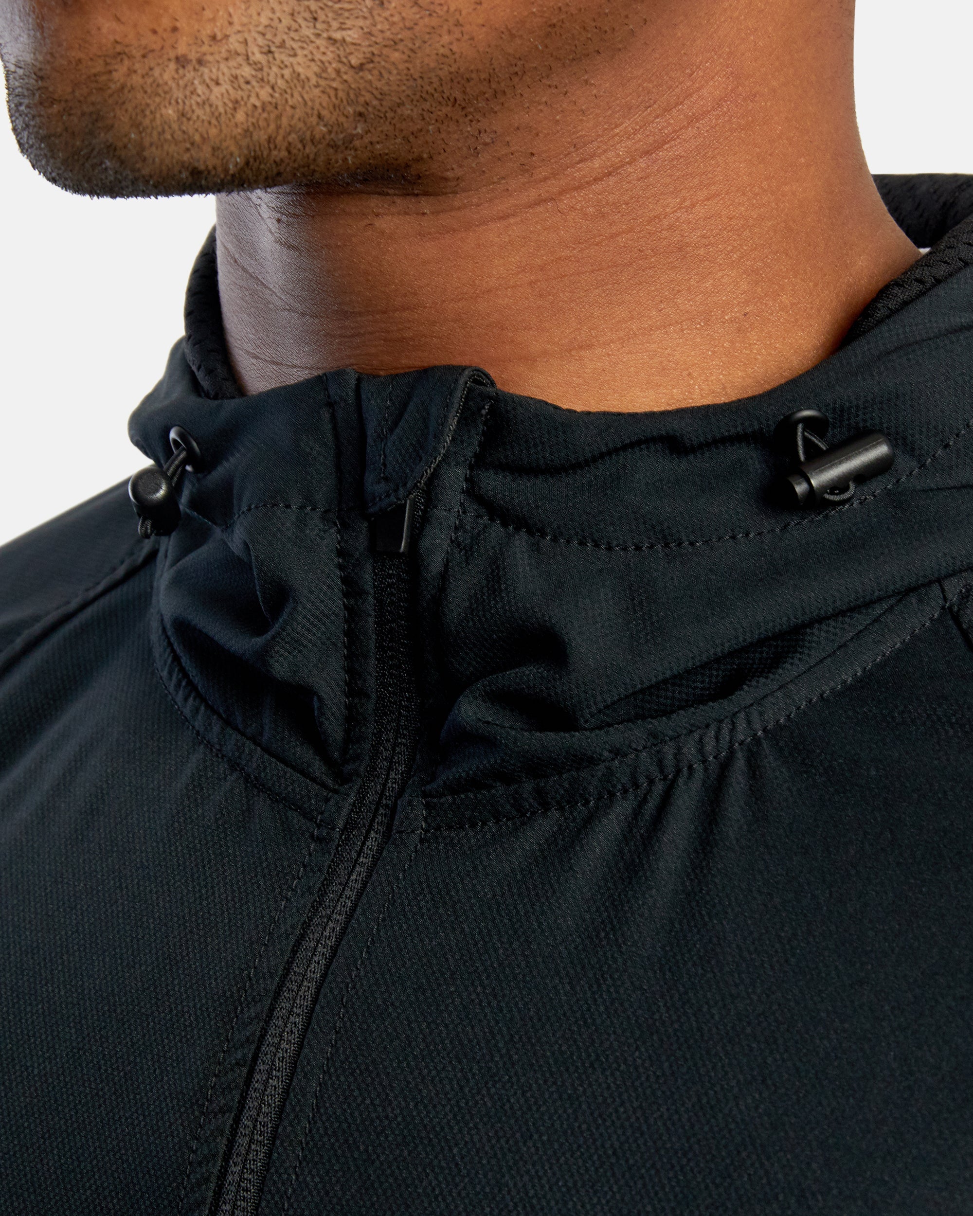 Yogger Jacket II - Black | RVCA online