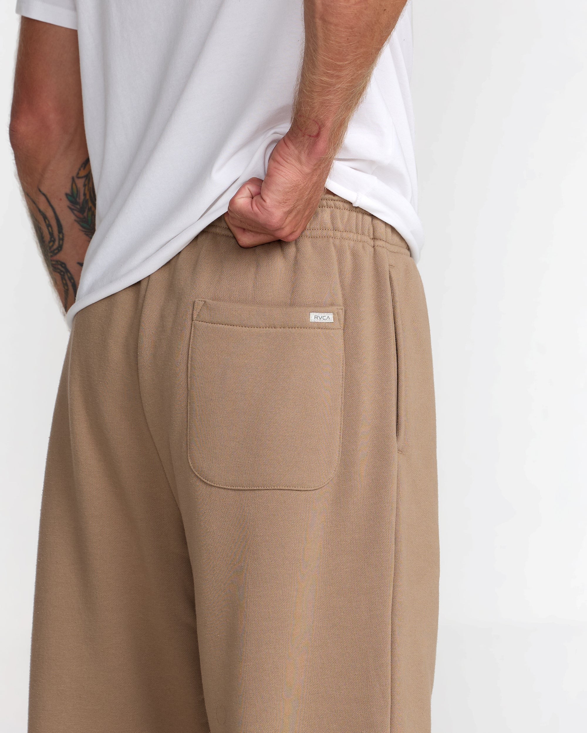 VA Essential Sweatpant - Dark Khaki | RVCA on sale