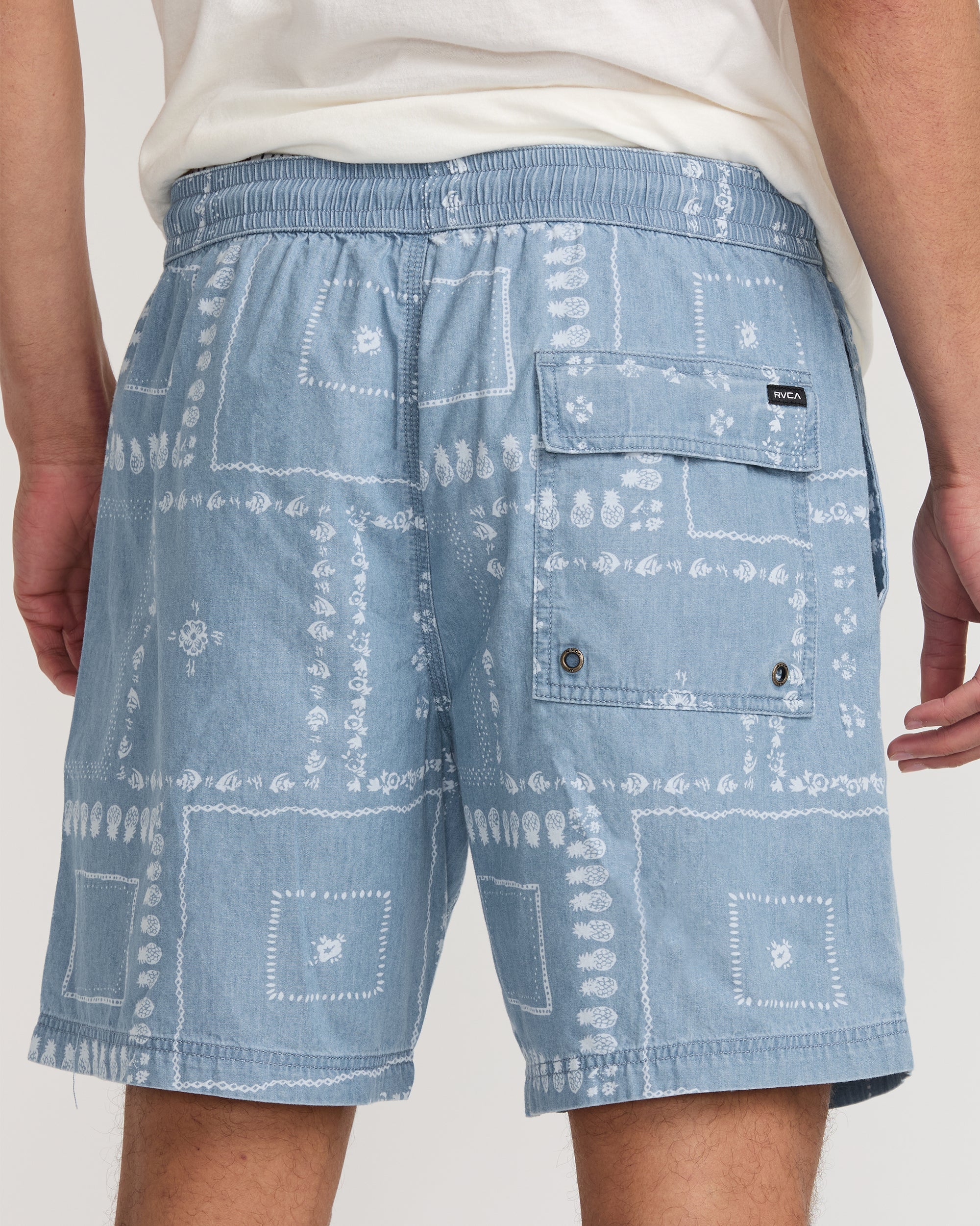 Escape Elastic Chambray 17" - Blue | RVCA on sale