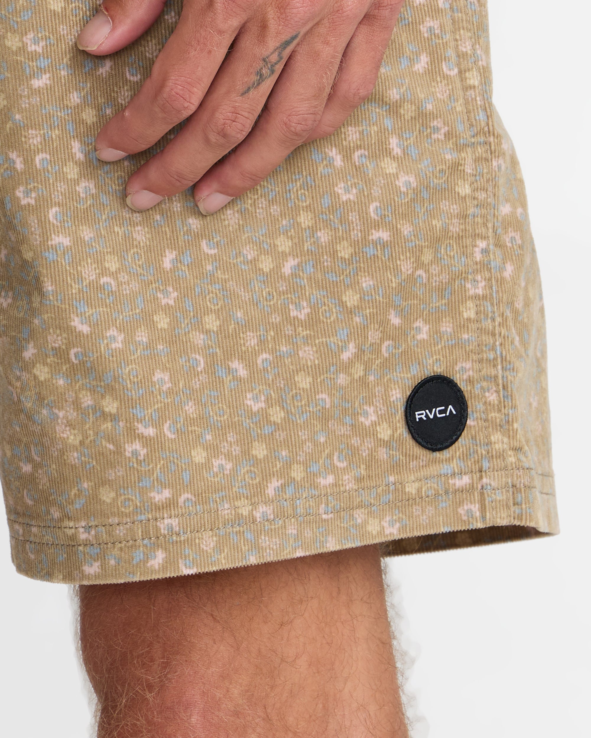 Escape Elastic Cord II Shorts - Coyote | RVCA US