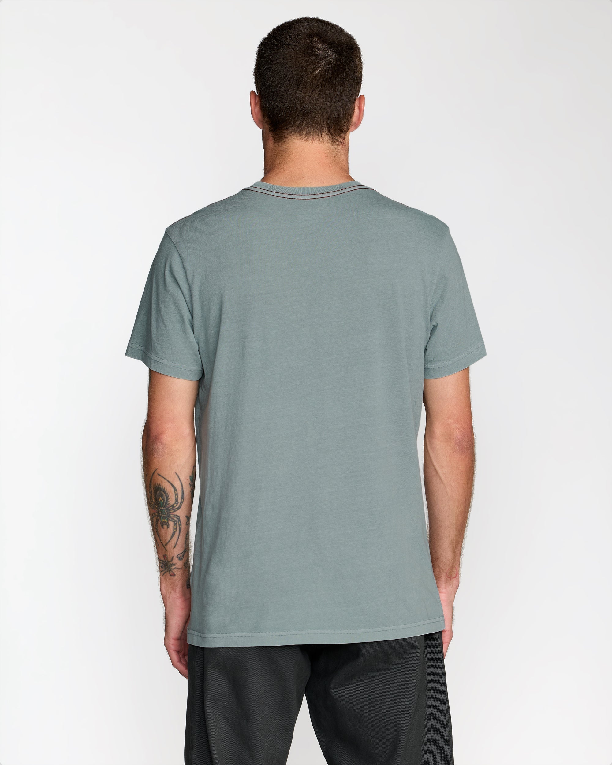 Island Hex Pocket Short Sleeve Tee - Lead | RVCA sale