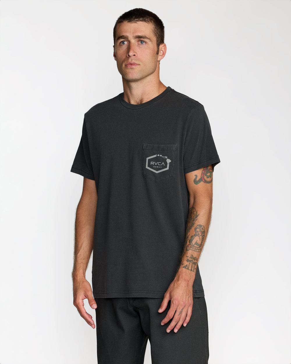 Island Hex Pocket Short Sleeve Tee - Pirate Black | RVCA discount