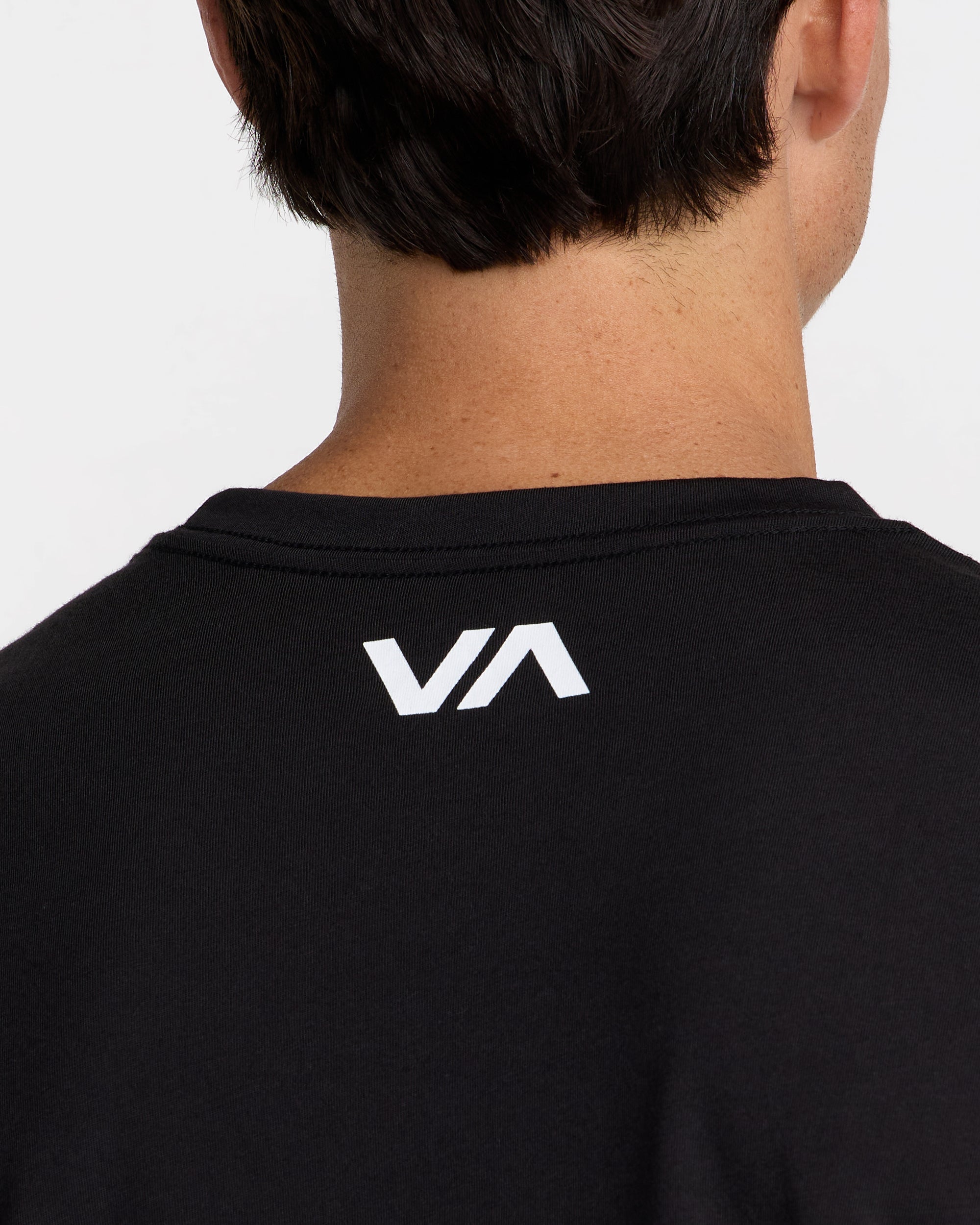 Icon Short Sleeve Tee - Black | RVCA near me