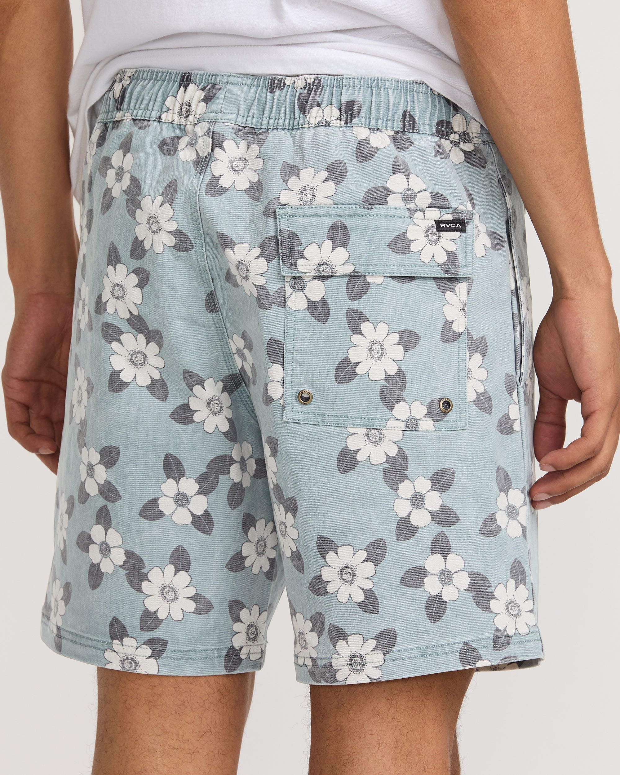 Escape Elastic Print Short 17" - Lead | RVCA outlet