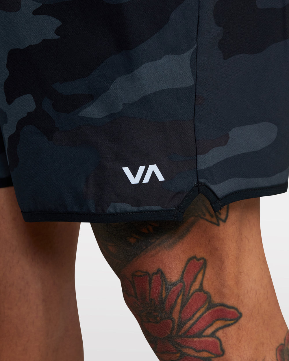 Yogger Stretch 17" Short - Camo | RVCA online